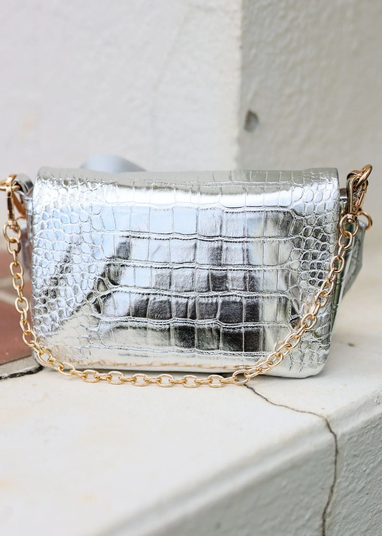 Dakota Crossbody PLATINUM