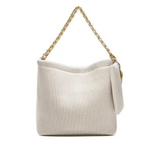 Isaella Shoulder Bag