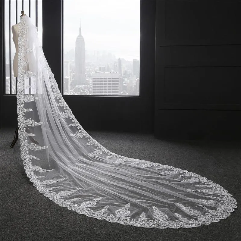 Voiles de Mariage 1 couche Bord en dentelle Tulle Voiles de mariée cathédrale Appliqué TS9002