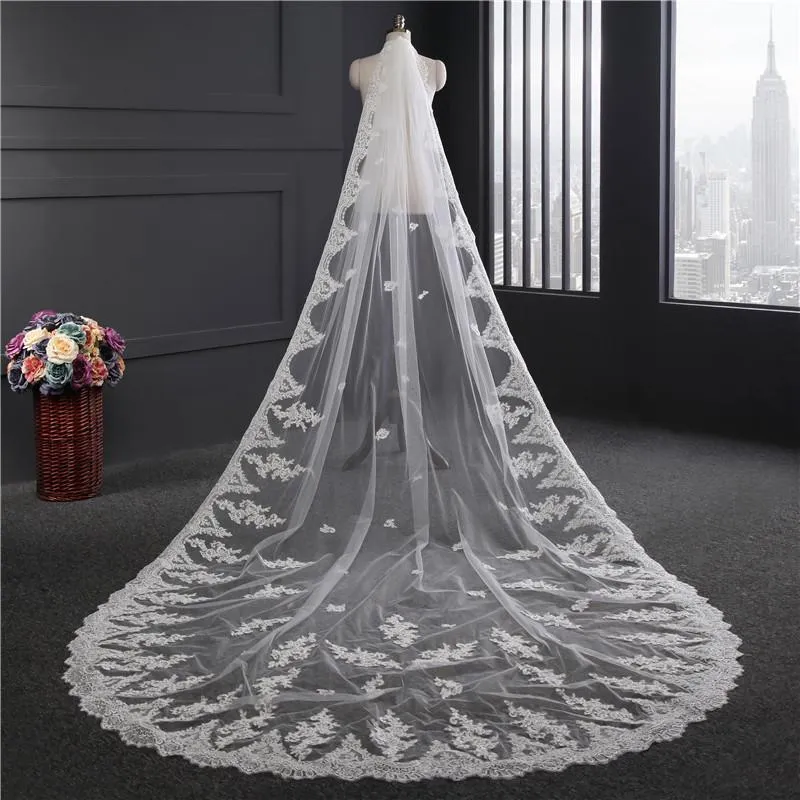 Voiles de Mariage 1 couche Bord en dentelle Tulle Voiles de mariée cathédrale Appliqué TS9010