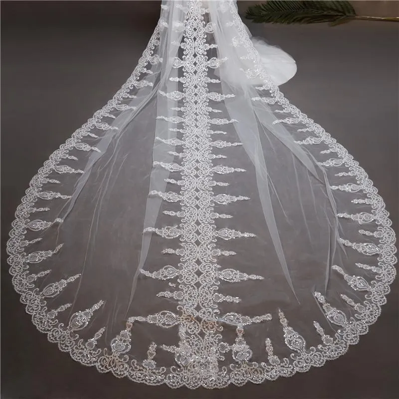 Voiles de Mariage 1 couche Tulle Bord en dentelle Voiles de mariée cathédrale Paillettes Appliqué TS91016