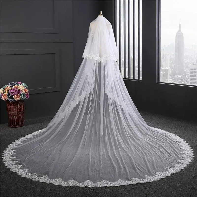 Voiles de Mariage 2 couches Bord en dentelle Tulle Voiles de mariée cathédrale Appliqué TS9001