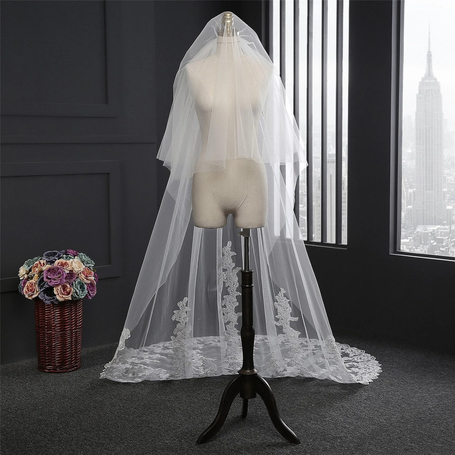 Voiles de Mariage 2 couches Bord en dentelle Tulle Voiles de mariée cathédrale Appliqué TS9005