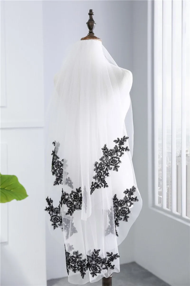 Voiles de Mariage 2 couches Tulle Bord en dentelle Voile de mariée longueur coude Noir Appliqué TS91008