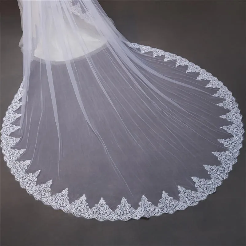 Voiles de Mariage 2 couches Tulle Bord en dentelle Voiles de mariée cathédrale Appliqué TS91013