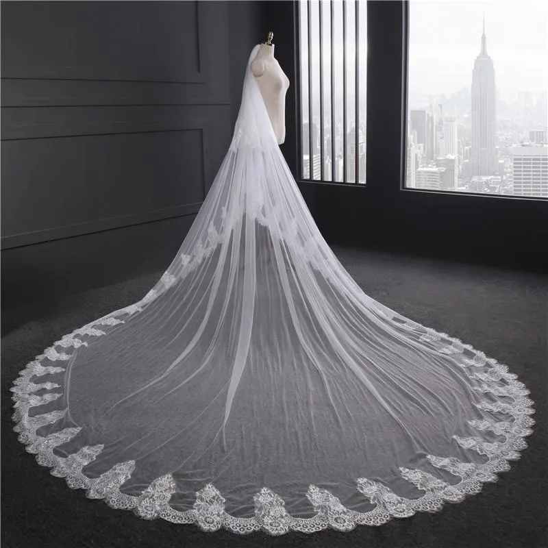 Voiles de Mariage 2 couches Tulle Bord en dentelle Voiles de mariée cathédrale Appliqué TS91028