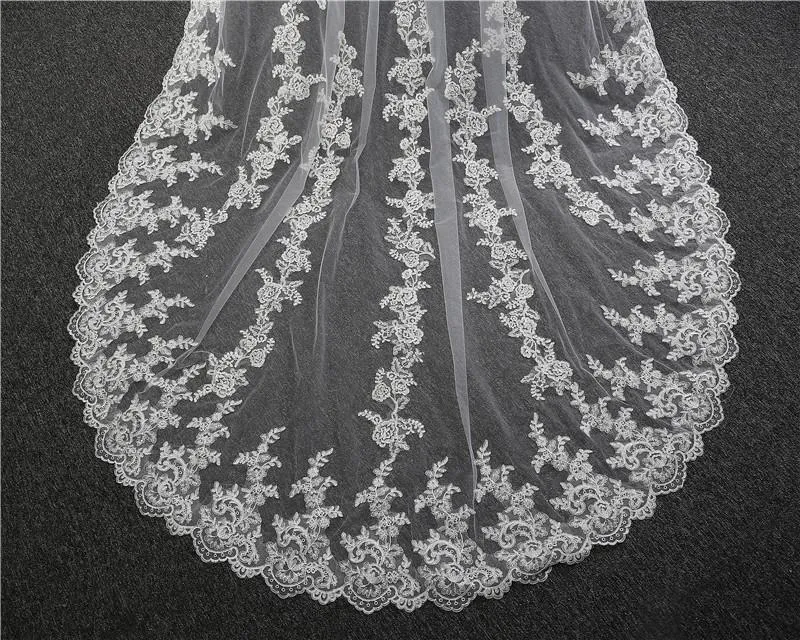 Voiles de Mariage 2 couches Tulle Bord en dentelle Voiles de mariée cathédrale Appliqué TS91030