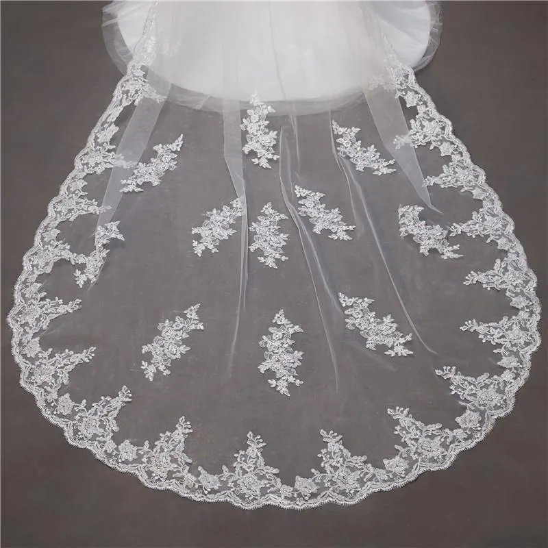 Voiles de Mariage 2 couches Tulle Bord en dentelle Voiles de mariée chappelle Appliqué TS91006